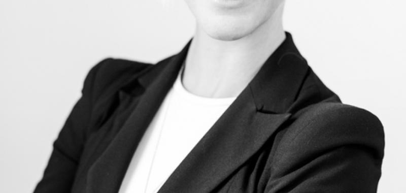 KAREN STORMS, equipo Lucas Fox